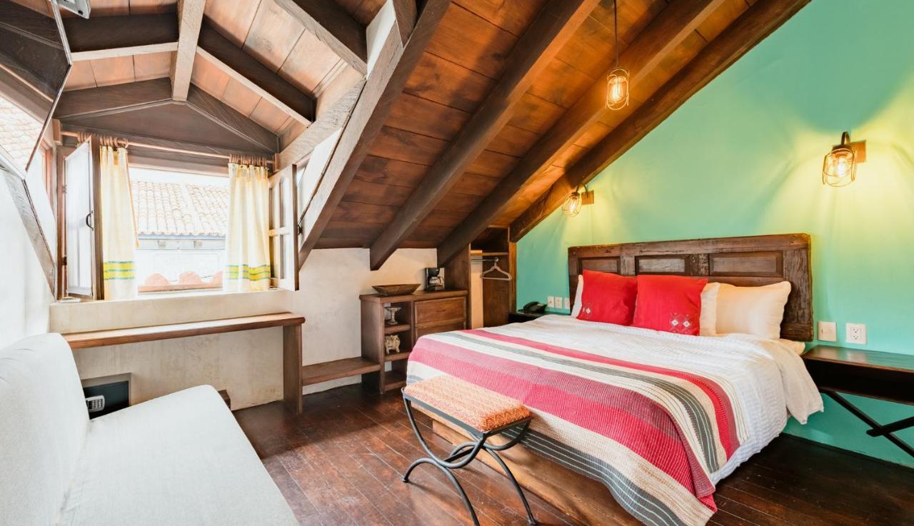 Yox Hotel Boutique San Cristóbal de Las Casas 外观 照片 A room at the hotel